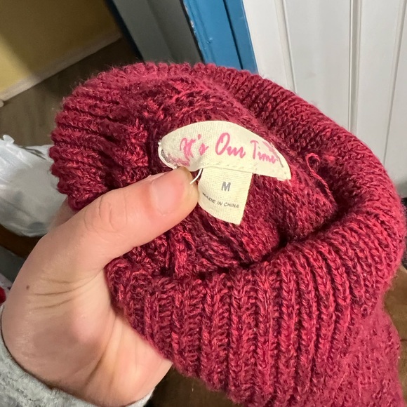 Turtle Neck Sweater - Picture 3 of 3